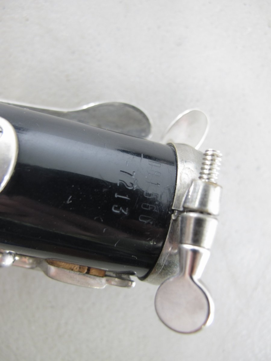 VITO Resotone Model 7213 Clarinet with Case & Vito II Mouthpiece - ZeereeZ