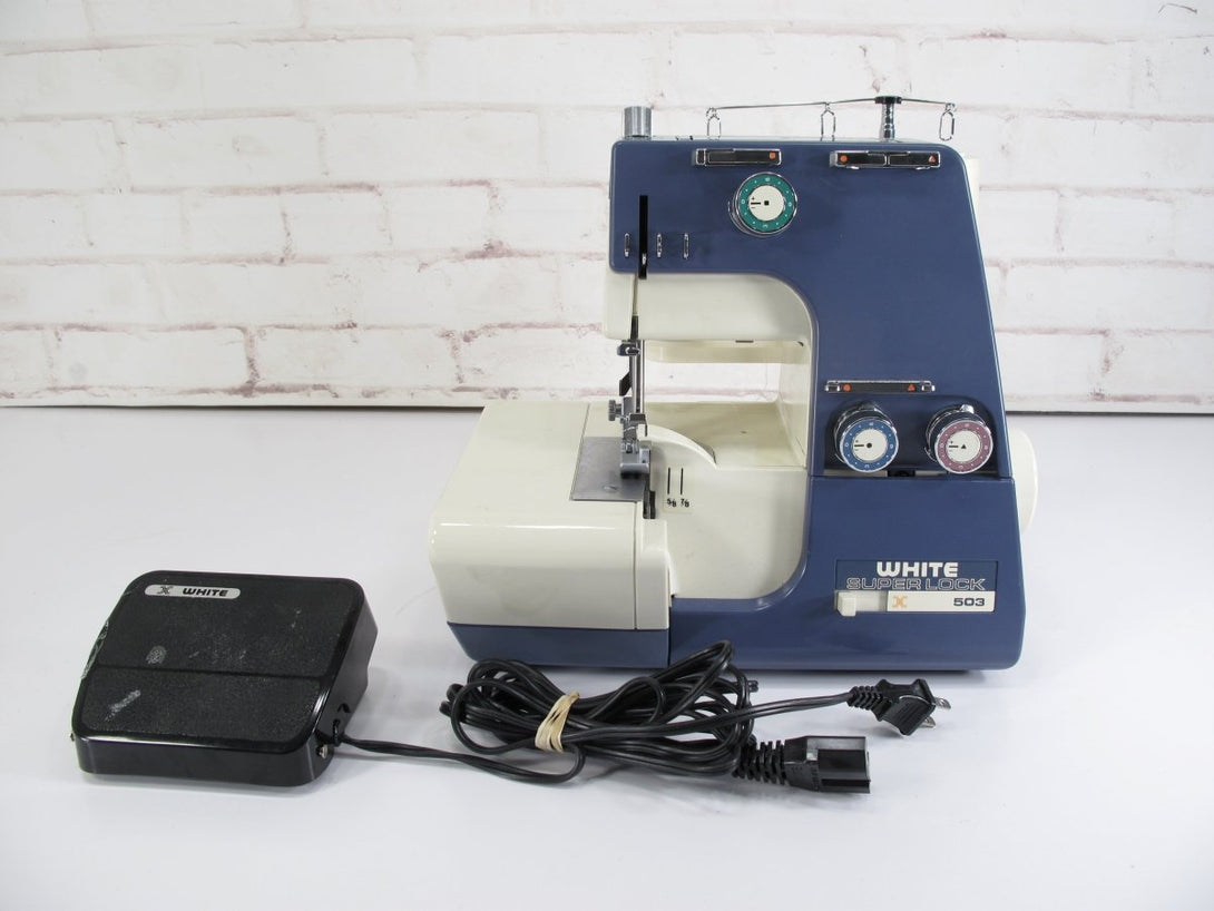 White Super Lock 503 Overlocking Serger Sewing Machine w/ Footpedal - ZeereeZ