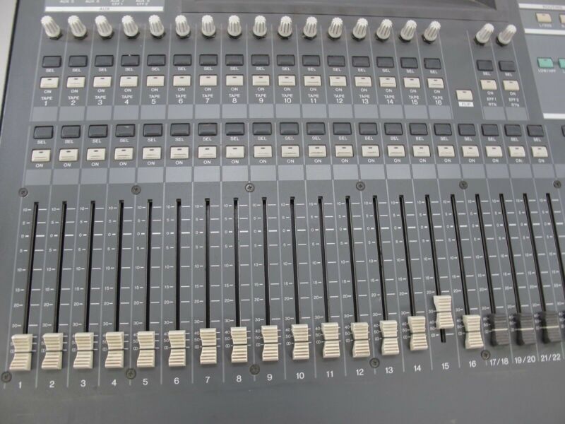Yamaha 02R 40 Input Dynamics/ 4 Band EQ Motorized Digital Audio Recording Mixer - ZeereeZ