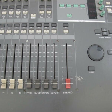Yamaha 02R 40 Input Dynamics/ 4 Band EQ Motorized Digital Audio Recording Mixer - ZeereeZ