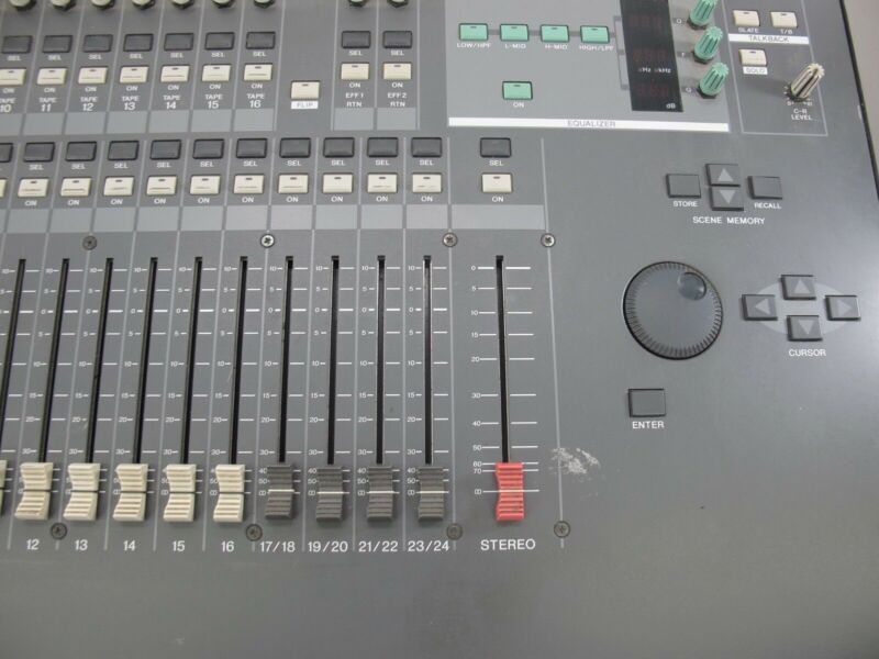 Yamaha 02R 40 Input Dynamics/ 4 Band EQ Motorized Digital Audio Recording Mixer - ZeereeZ