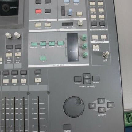 Yamaha 02R 40 Input Dynamics/ 4 Band EQ Motorized Digital Audio Recording Mixer - ZeereeZ