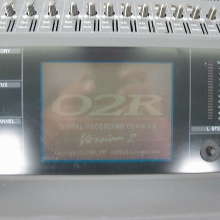 Yamaha 02R 40 Input Dynamics/ 4 Band EQ Motorized Digital Audio Recording Mixer - ZeereeZ
