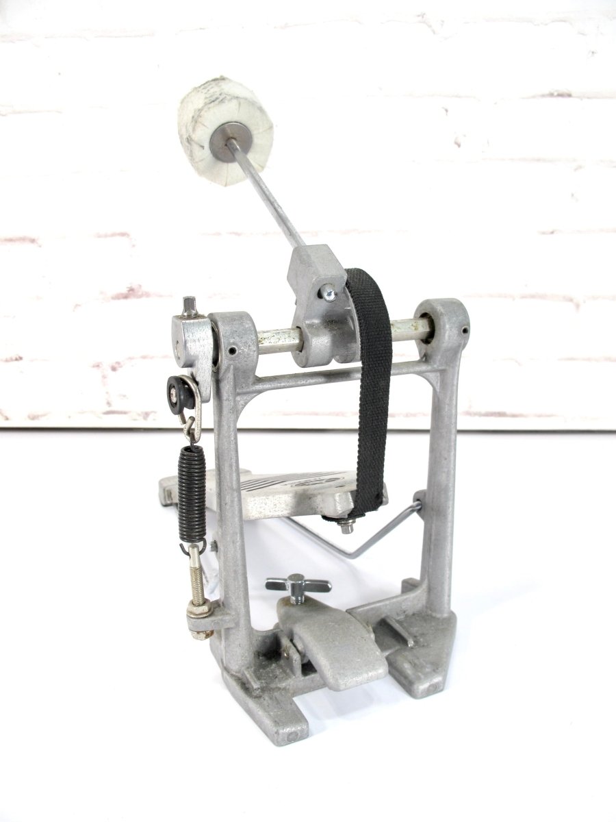 Yamaha FP - 6110A Strap - Drive Single Bass Drum Pedal - ZeereeZ