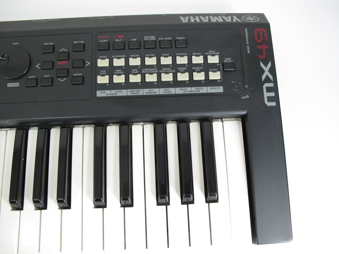 Yamaha MX49 49 - Key Digital Keyboard Synthesizer Controller - ZeereeZ