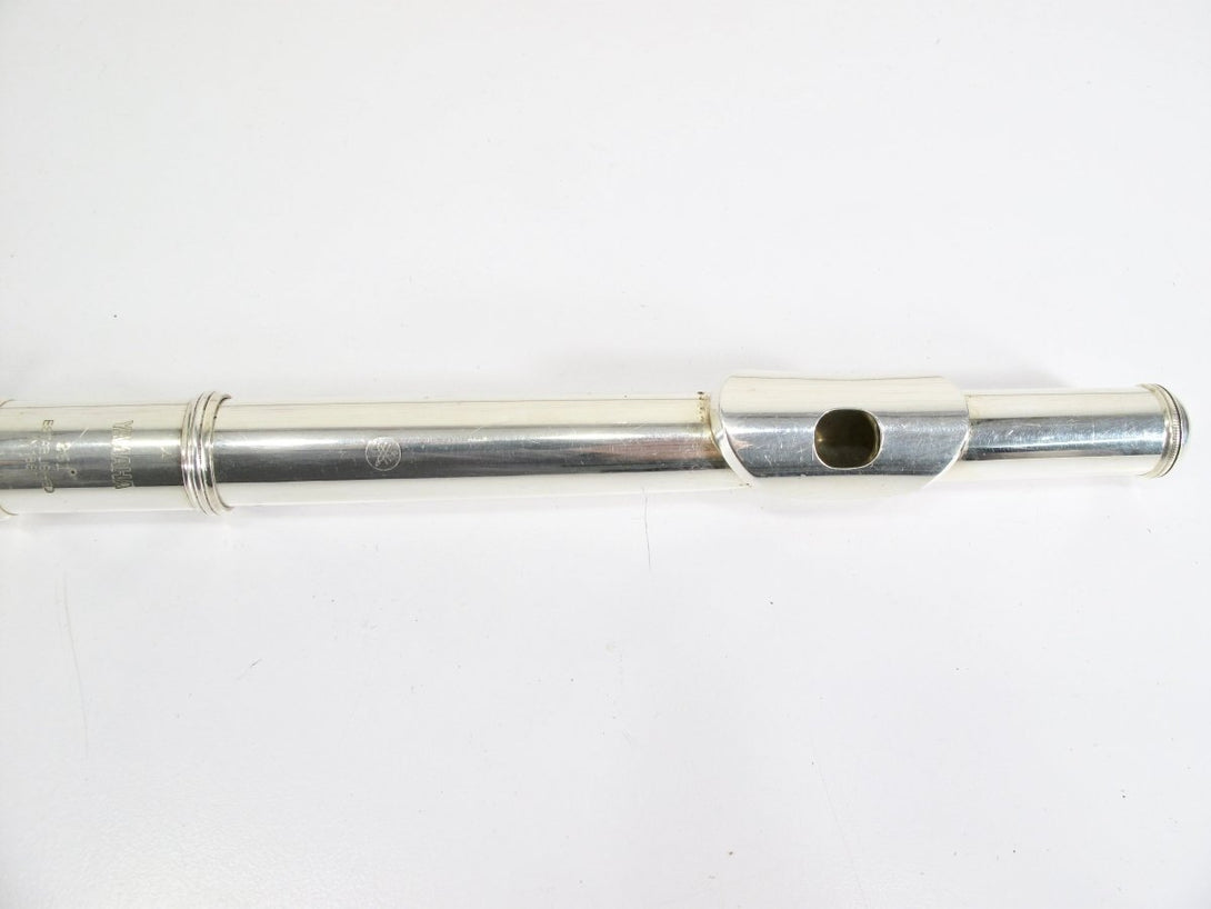 Yamaha YFL 261 Offset G Intermediate Flute w/ Case - ZeereeZ