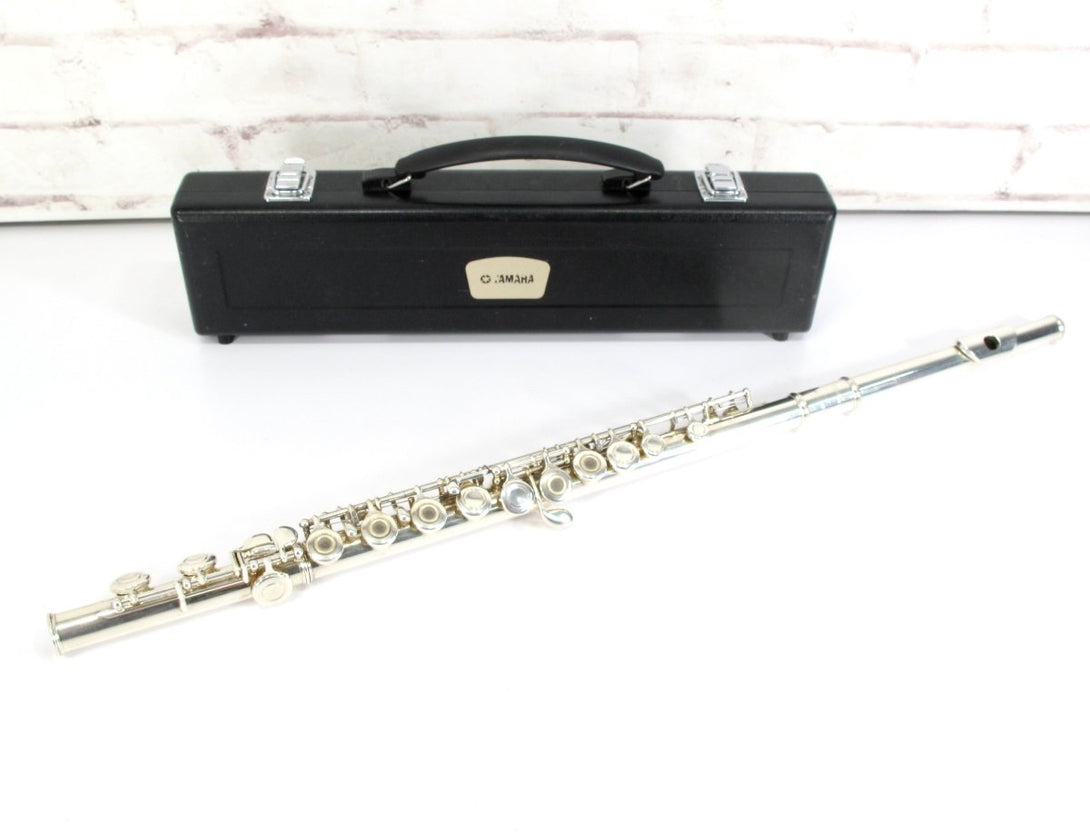 Yamaha YFL 261 Offset G Intermediate Flute w/ Case - ZeereeZ