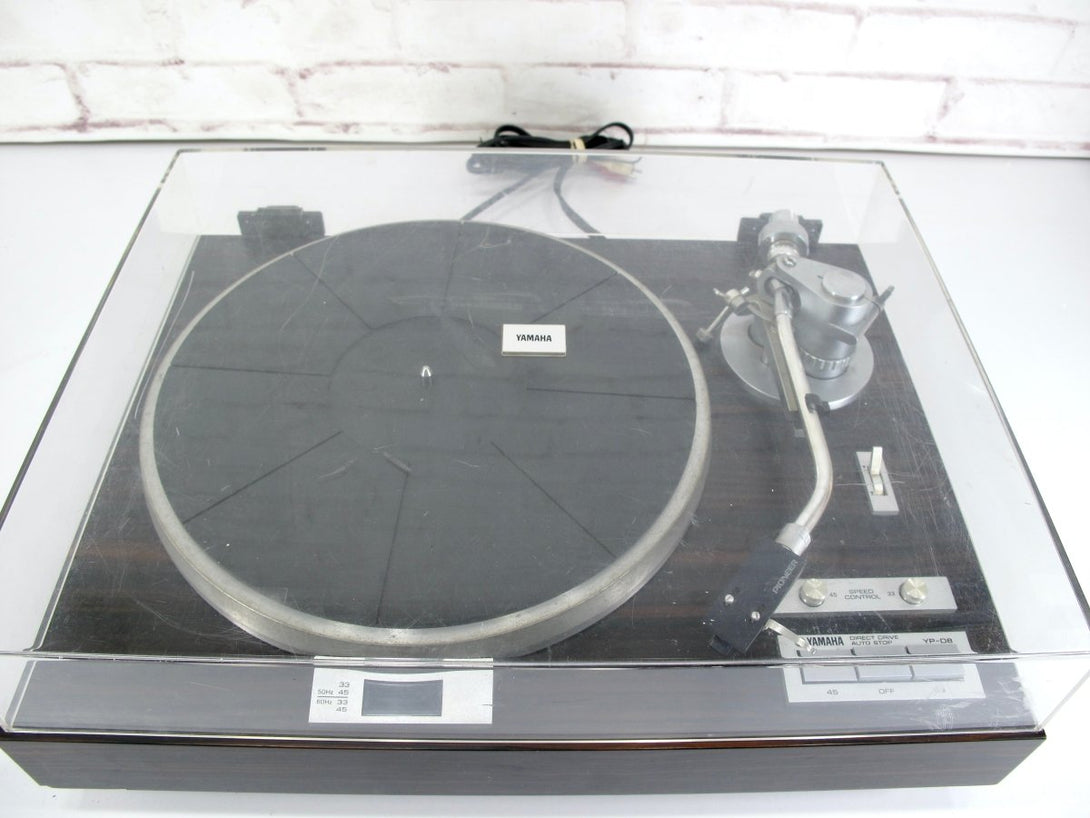 Yamaha YP - D8 Rare Vintage Direct Drive Turntable Record Player w/ AT3482P - ZeereeZ