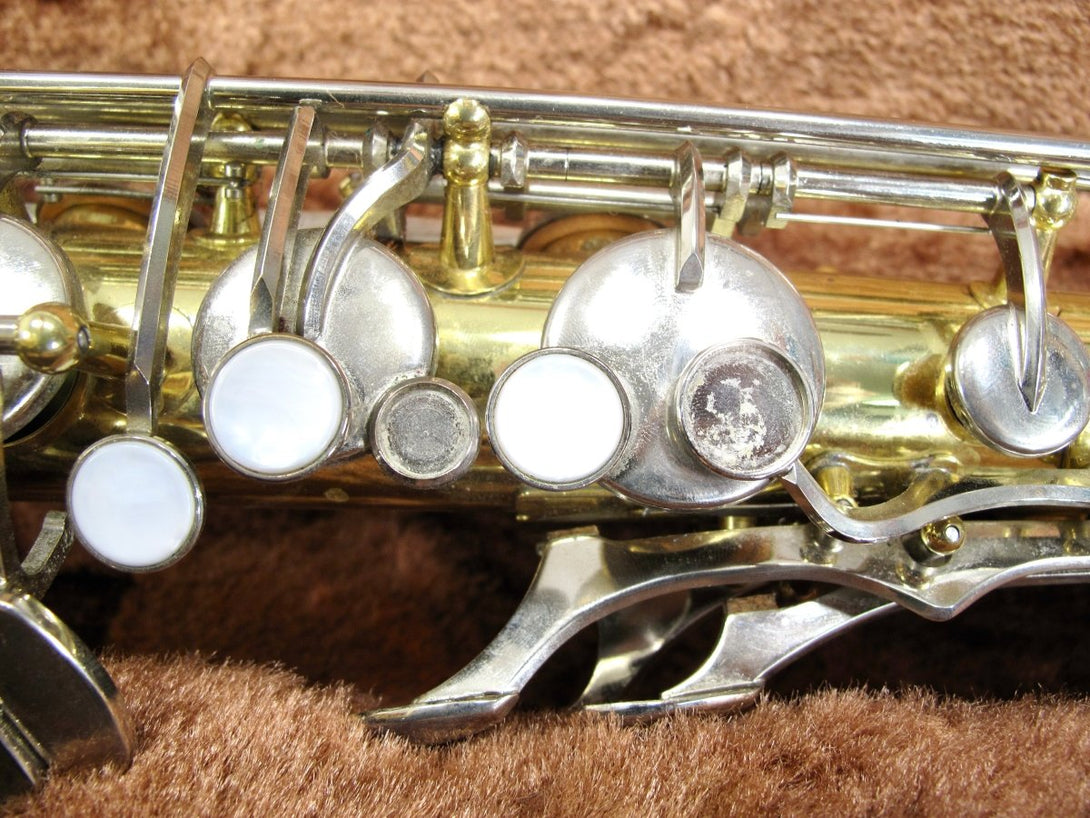 Yamaha YTS - 23 Student Model Tenor Saxophone w/ Mouthpiece - ZeereeZ