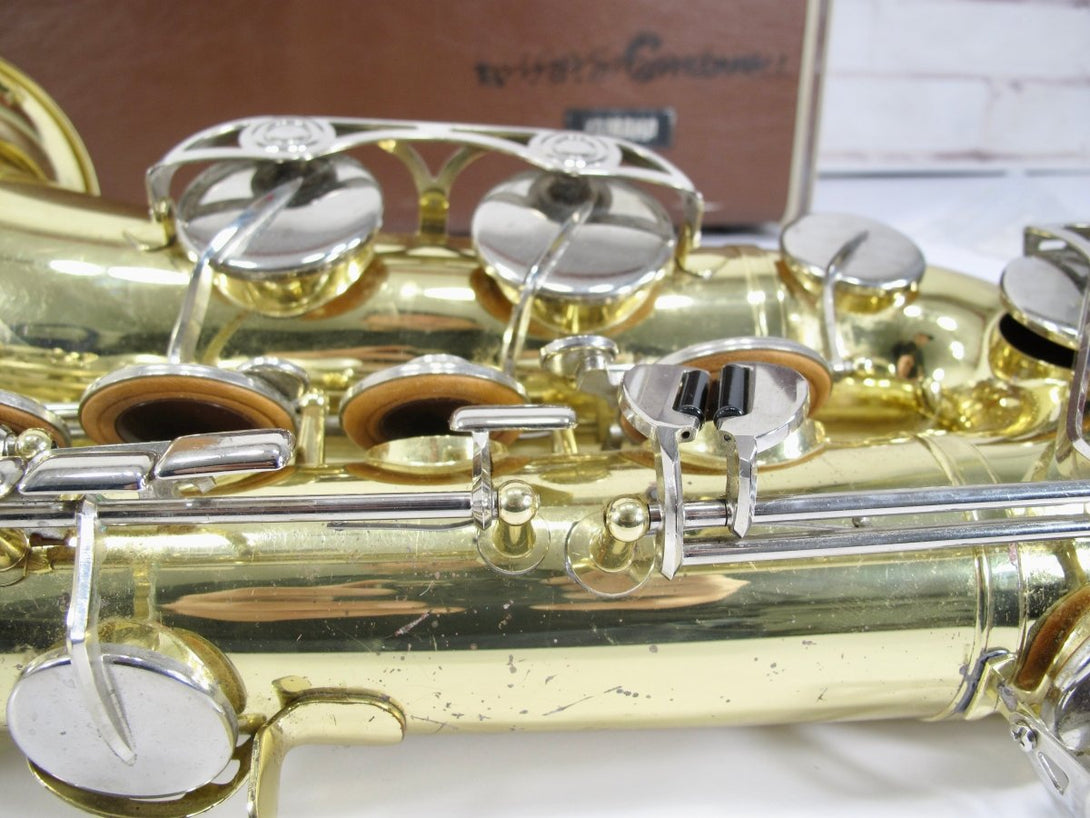 Yamaha YTS - 23 Student Model Tenor Saxophone w/ Mouthpiece - ZeereeZ