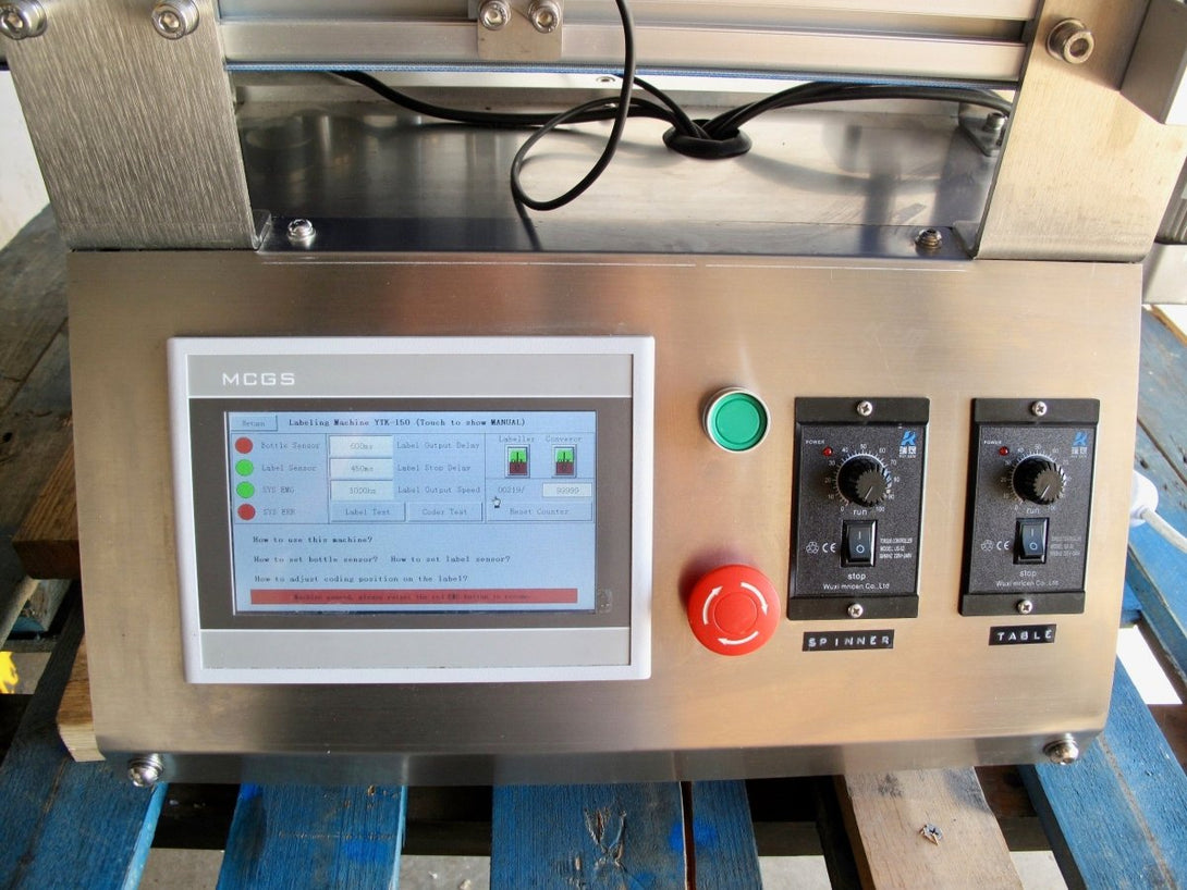 YTK - 150 Fully Automatic Desktop Round Bottle Beer Wine Etc. Production Labeling Machine - ZeereeZ