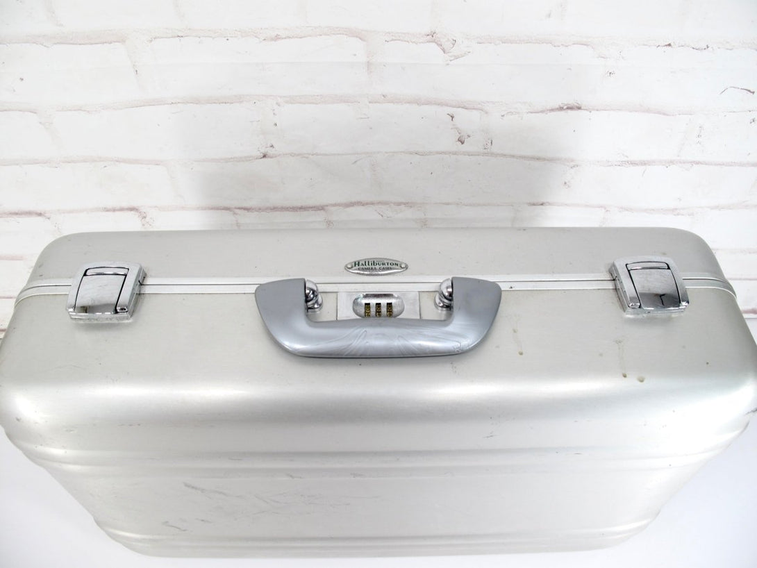Zero Halliburton Vintage Aluminum Briefcase Camera Equipment Case 21”x13"x6" - ZeereeZ